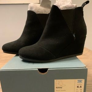 Tom’s Kelsey Black Suede Bootie Boot